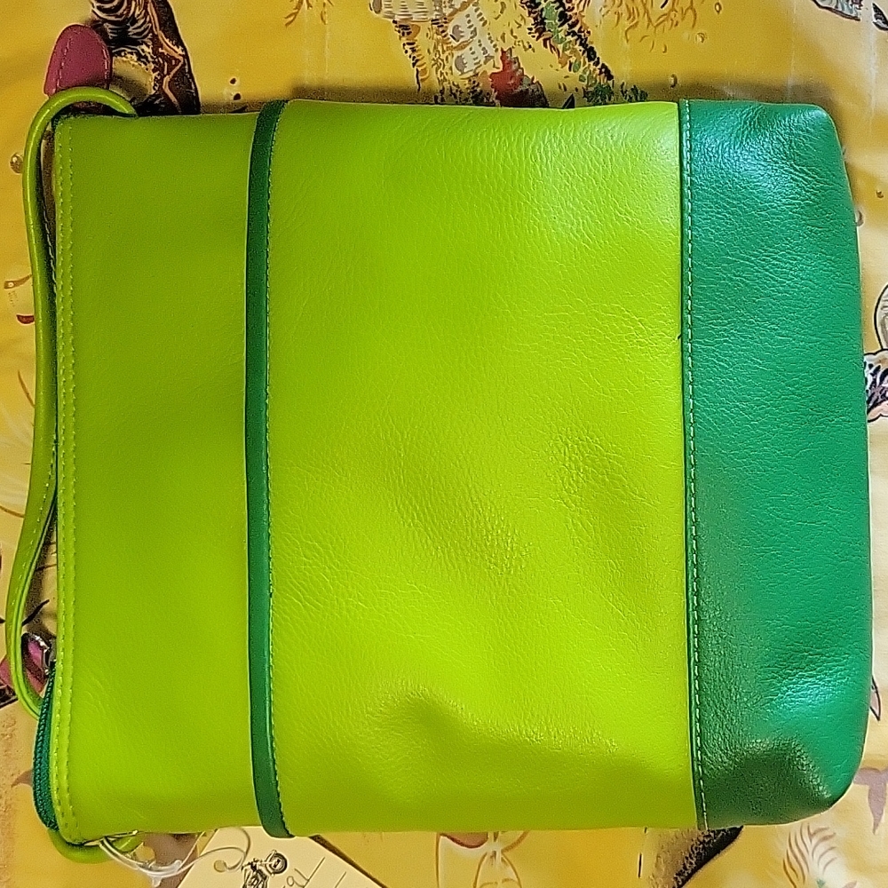 Leather crossbody bag